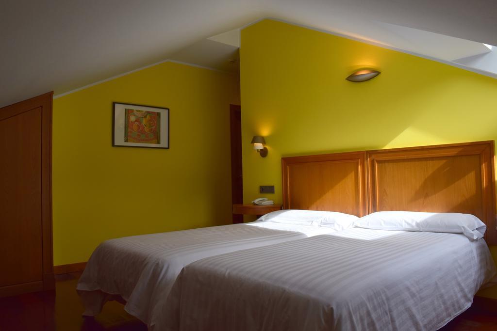 Hotel El Sella Onís Zewnętrze zdjęcie