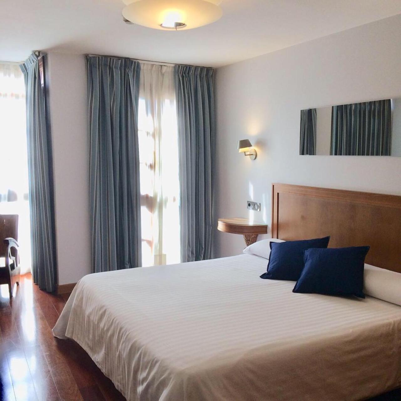 Hotel El Sella Onís Zewnętrze zdjęcie